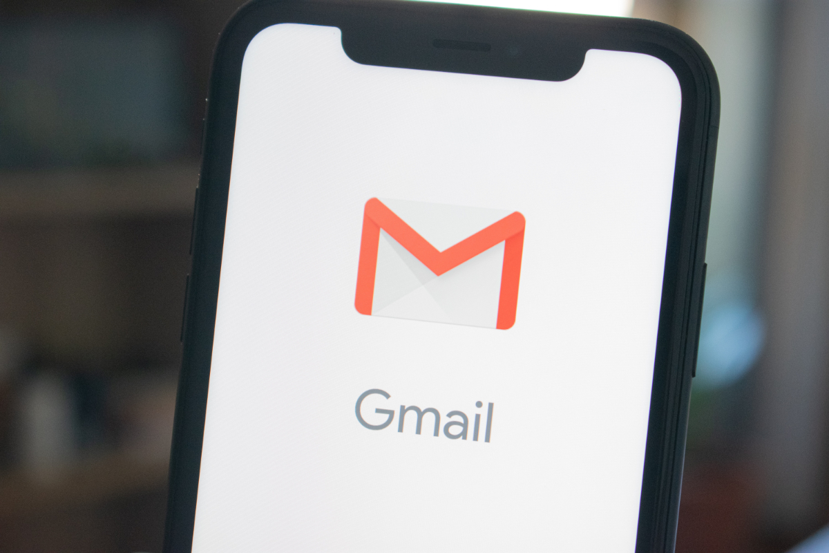 Top 5 reasons why you shouldn't use email to transfer data files